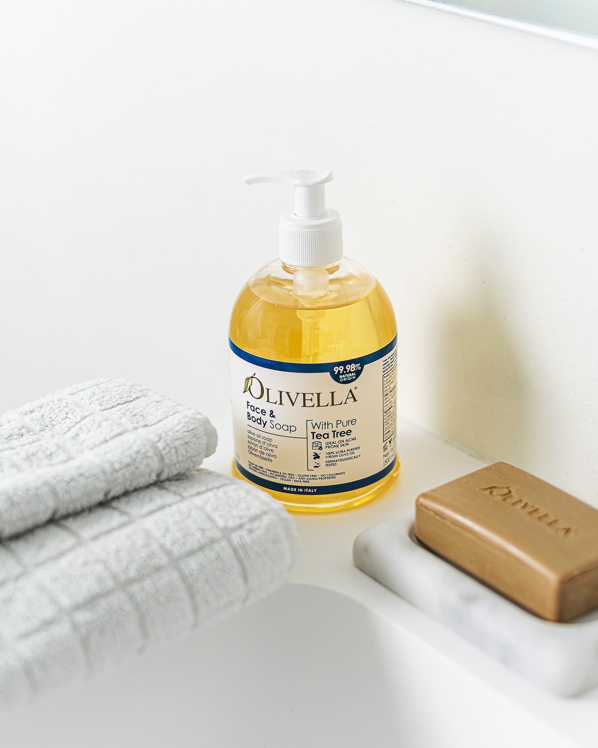 Olivella Tea Tree Liquid Soap Ideal on Acne Prone Skin - 500 ML - Olivella
